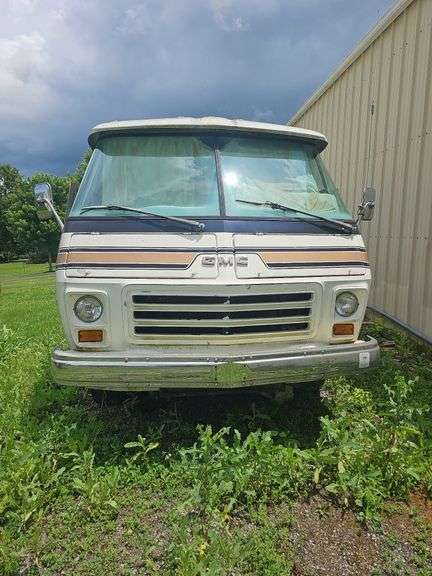 GMC Motorhome
