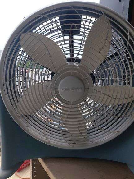 Cool Master Floor Fan