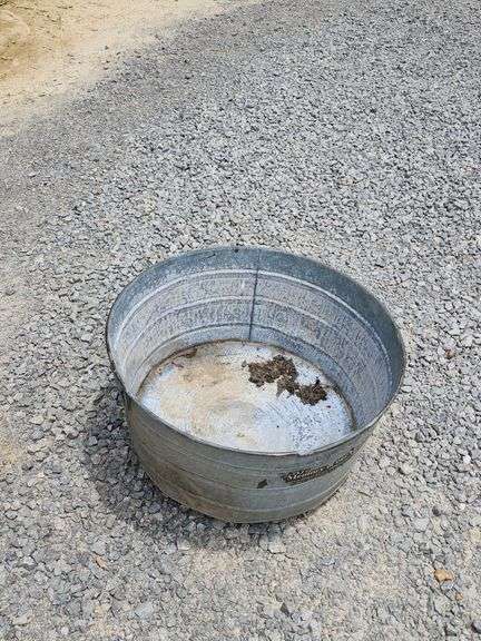 Vintage Galvanized Steel Wash Tub