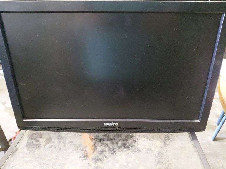 Sanyo Flat Screen TV