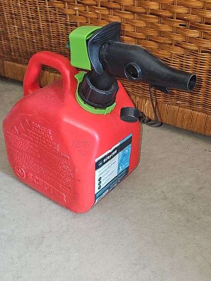 Plastic Gasoline Containers