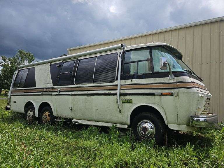 GMC Motorhome