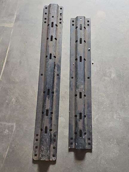 Fifth Wheel Hitch, Draw Right Gooseneck Hitch Plate, Hitch Hook-up Brackets & Mounting Hardware,