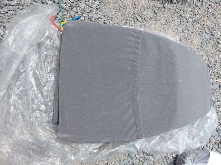Peterbuilt Armrest & Seat (just the back)
