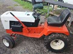 Simplicity garden tractor