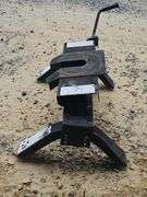 Fifth Wheel Hitch, Draw Right Gooseneck Hitch Plate, Hitch Hook-up Brackets & Mounting Hardware,