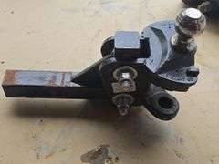 Fastway e2 Weight Distribution Hitch, Fastway e2 Trunnion Spring Bars, Baseplate Attachment  Tab, St