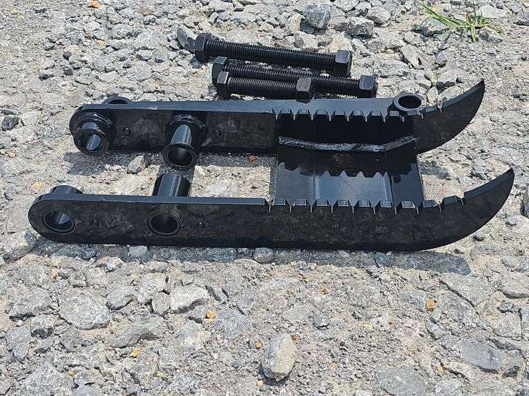 Mini Excavator Mechanical Thumb