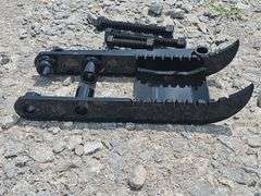 Mini Excavator Mechanical Thumb