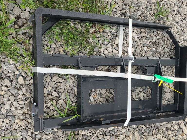 Mini Skid Steer Pallet Forks