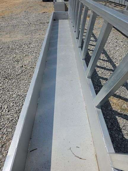 20ft Galvanized Box Feeder