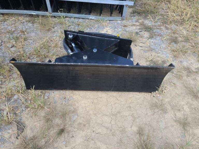 Mini Skid Steer Hydraulic Tilting Snow/Dozer Blade