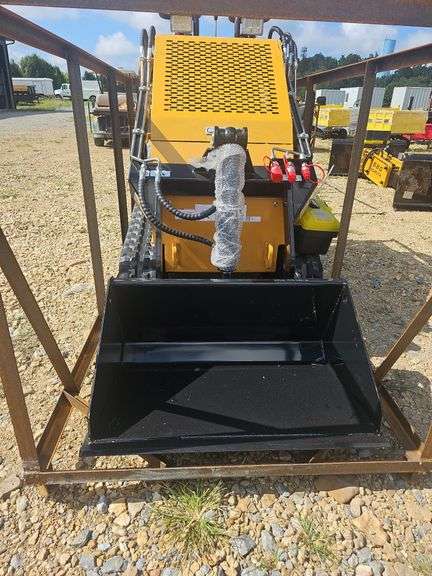 AGT MX-MRT14 Mini Skid Steer Loader
