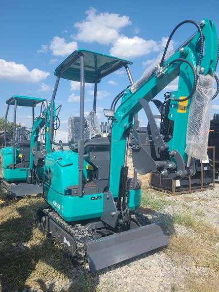 AGT Industrial Pallet Forks