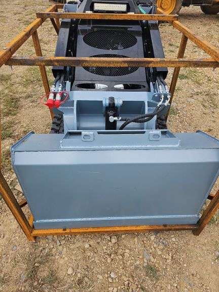 SDLanch SSL1200 Skid Steer Loader