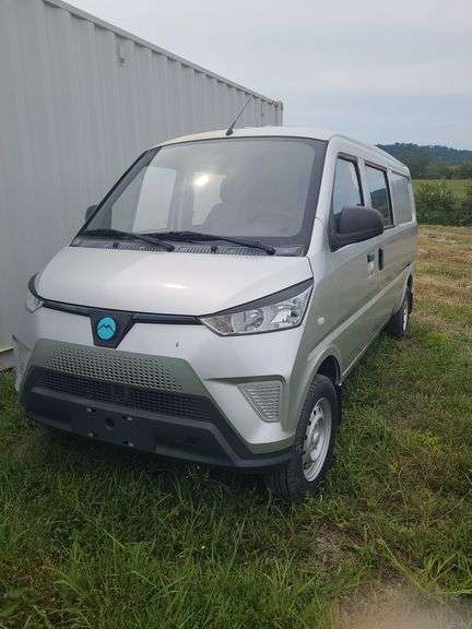 Campus Electric Van