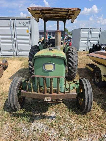 820 John Deere Tractor