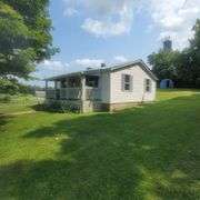 180 Tennessee Ridge. Parksville KY