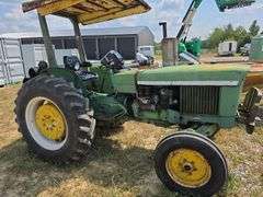 820 John Deere Tractor