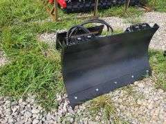 SDLanch Mini Skid Steer Hydraulic Angle/Dozer Blade