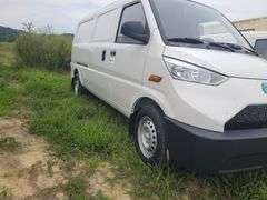 Mullen 1 Cargo Van