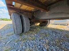 Hydraulic Gooseneck with Electric Winch