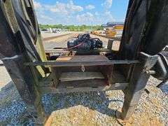 Hydraulic Gooseneck with Electric Winch
