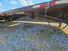 Hydraulic Gooseneck with Electric Winch