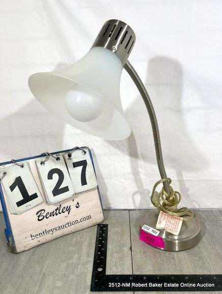 METAL DESK LAMP