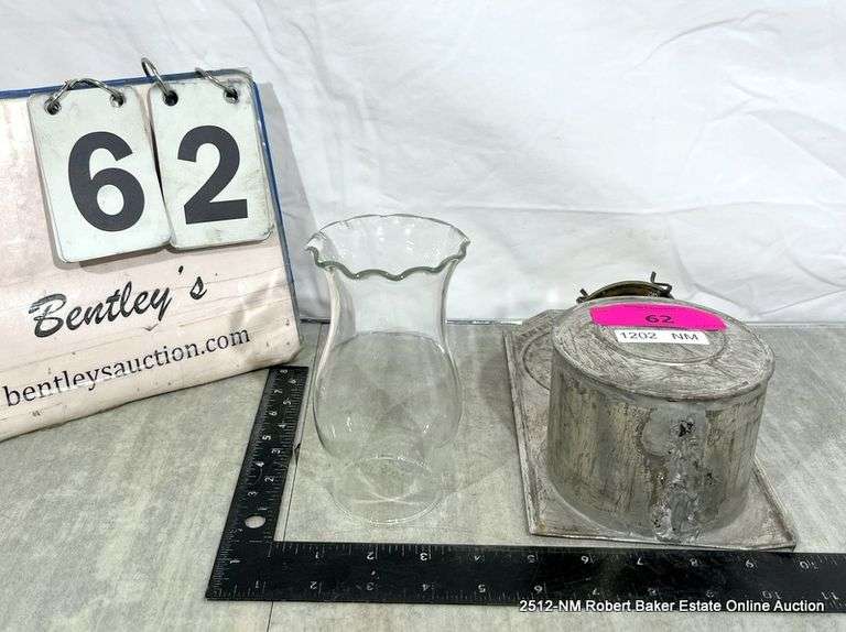 TIN WALL HANGING OIL LAMP