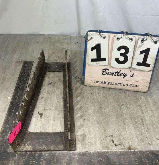 METAL WRENCH RACK - Bentley & Associates, LLC