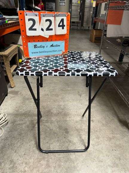 Black and White Folding Table: Stylish, Portable, and Durable Solutions for Every Occasion
