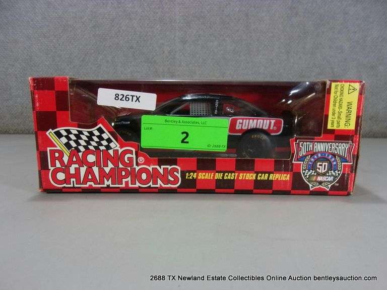 RACING CHAMPIONS NASCAR 50TH ANNIVERSARY 1:24 DIE CAST STOCK CAR REPLICA GUMOUT 30