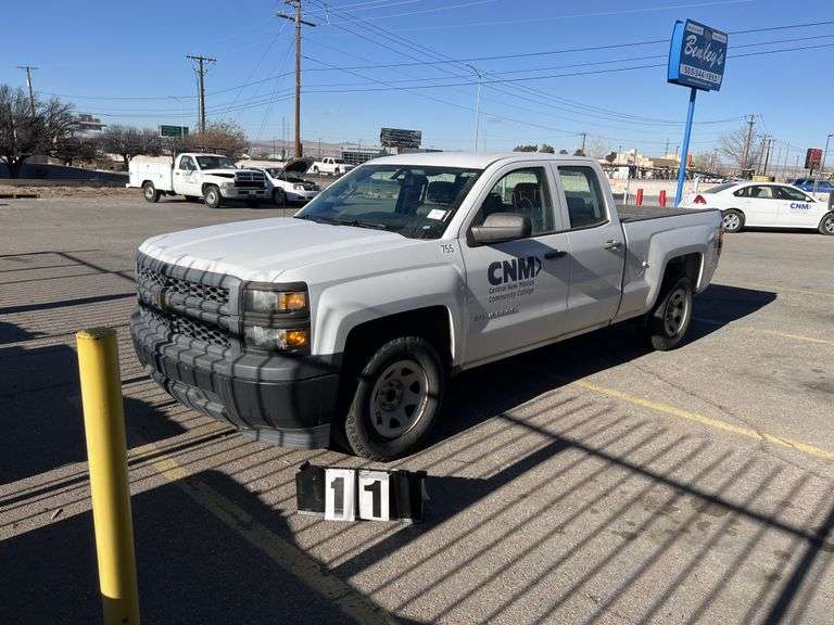 2014  CHEVROLET  SILVERADO  1500  PICKUP W/ TOMMY LIFT GATE ~   81,966 MILES