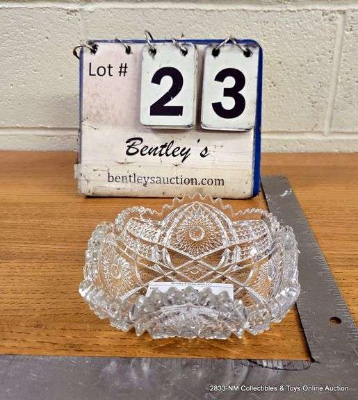 GLASS DISH