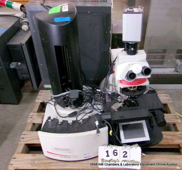 LEICA APERIO VERSA 200 DIGITAL PATHOLOGY SLIDE SCANNER