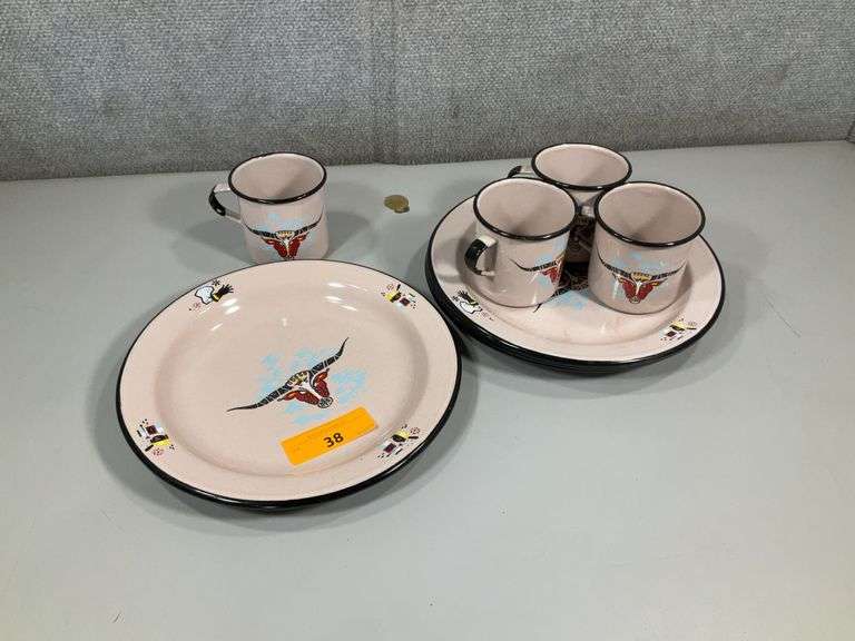 (8): 4-CUPS & 4-PLATE METAL WESTERN LONGHORN