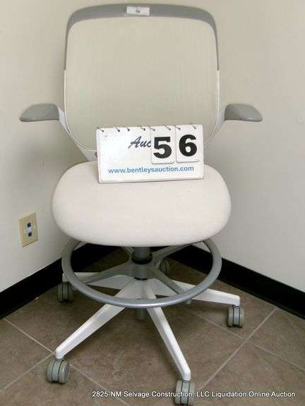 STEELCASE OFFICE CHAIR