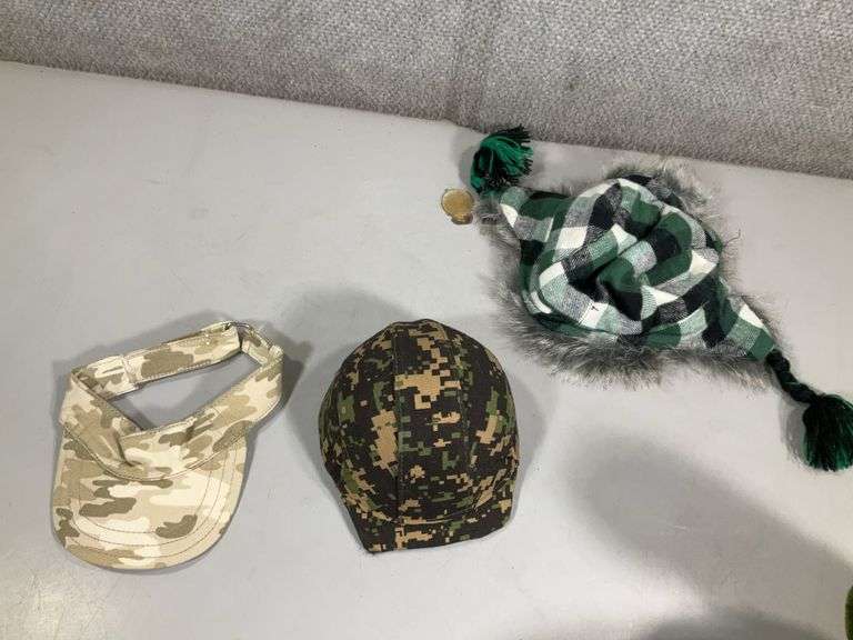 BUILD-A-BEAR MILITARY W/ HELMET & EXTRAS