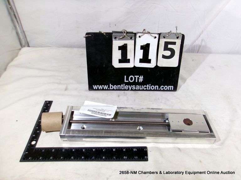 BOX: CYBOR ASSORTED FLOW VALVES, ACCESSORIES