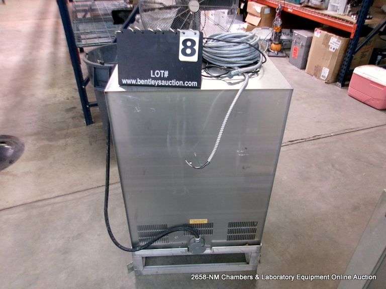 BLUE M OV-520C-2 CURING OVEN