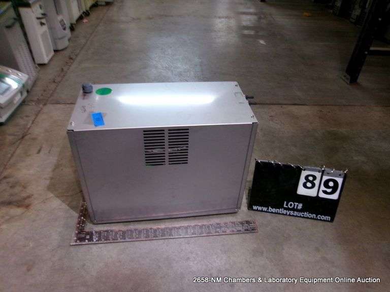 FISHER SCIENTIFIC ISOTEMP 2150 NANO CHILLER