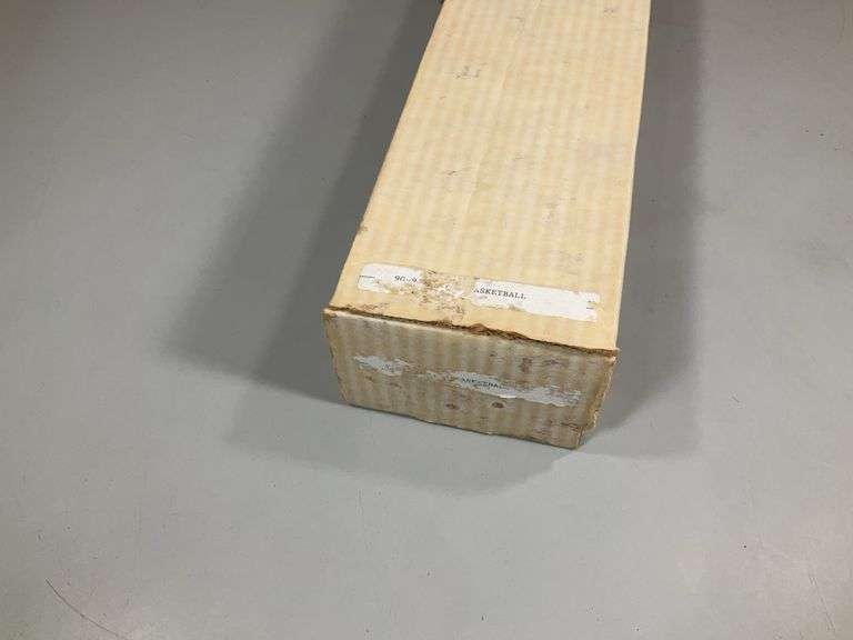 LONG BOX: 1990-91 SKYBOX BASKETBALL