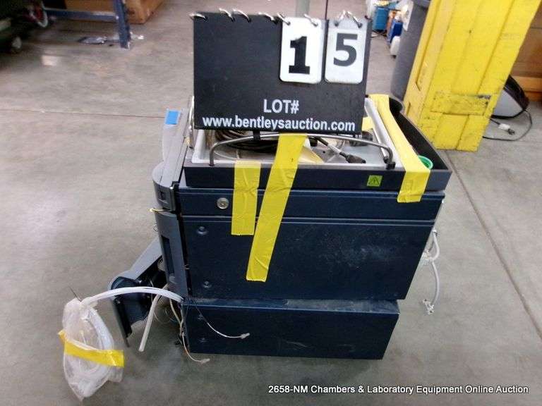 WATERS ACQUITY SAMPLE MANAGER/BINARY SOLVENT MANAGER (2X MONEY)