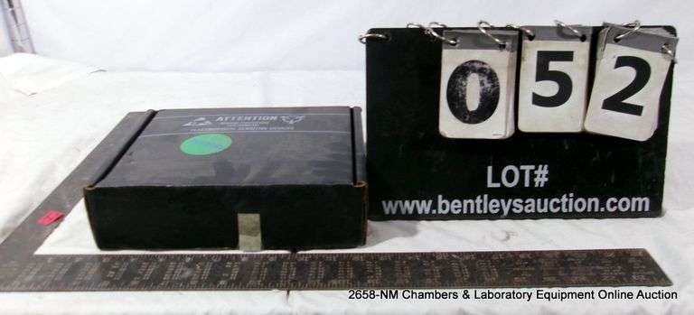 BROOKS INSTRUMENT 5850EC1BD3FF2A MASS FLOW CONTROLLER