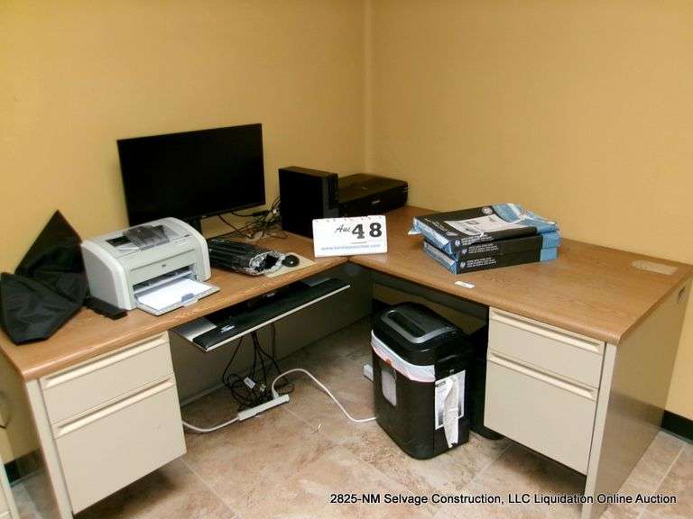 STEELCASE RIGHT ANGLE DESK