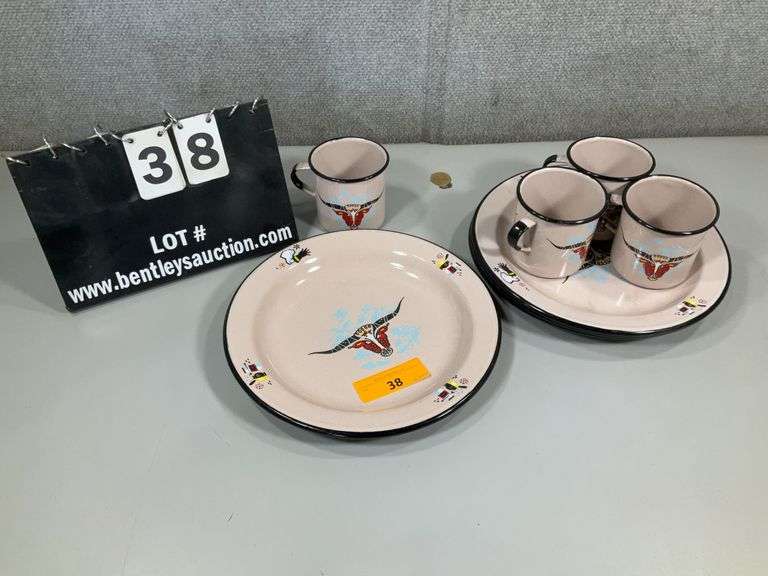 (8): 4-CUPS & 4-PLATE METAL WESTERN LONGHORN