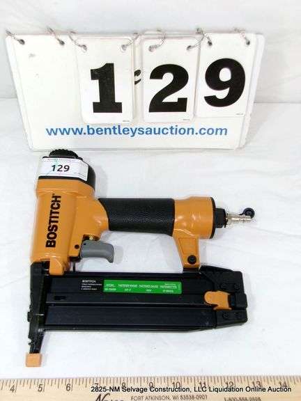 NEW - BOSTITCH SB-1850 BN FASTENER GUN PNEUMATIC