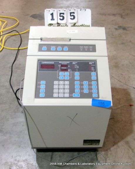 PERKIN ELMER LS40 FLUORESENCE DETECTOR