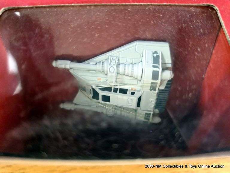 HOT WHEELS "STAR WARS" HOTH ECHO BASE BOTTLE